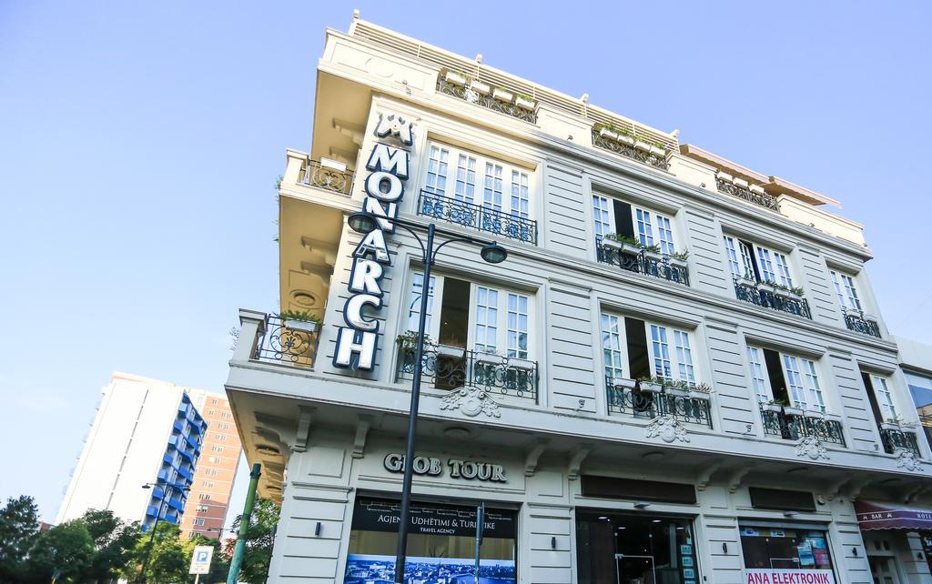 Hotel Monarch Elbasan Bagian luar foto